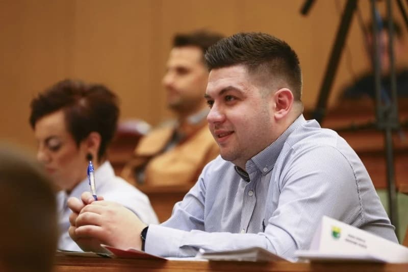 Kenan Uzunović