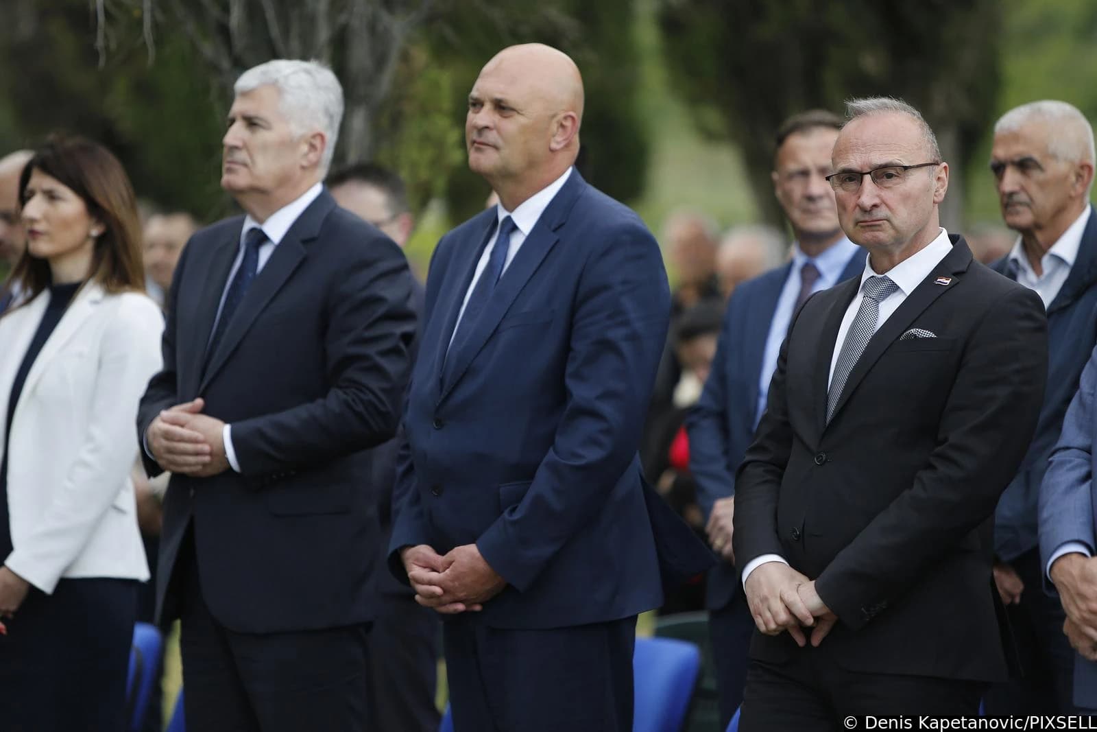 Gradonačelnik Stjepan Bošković (u sredini) dobio naknadnu spoznaju