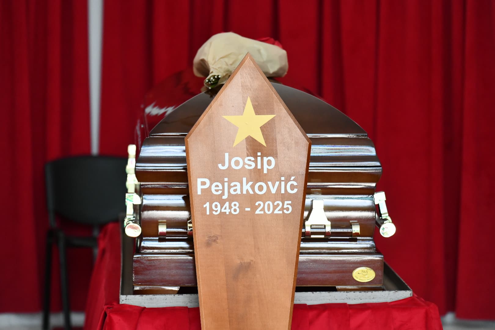 Sahrana, Josip Pejaković, Bare