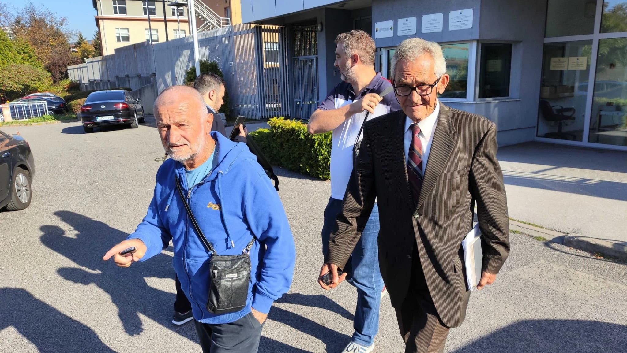Mile Ujić (desno) ispred Suda BiH
