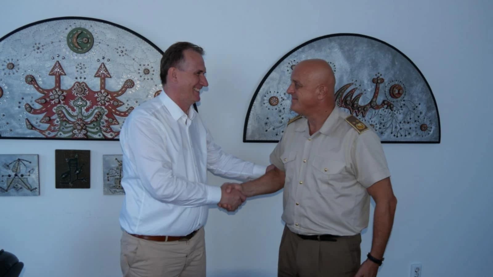 Prof. dr. Umihanić sa general-majorom Ahmićem