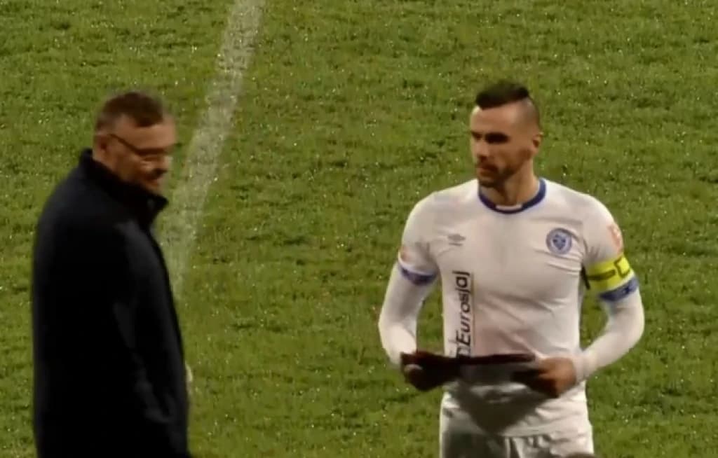 Igračima Želje uručene zahvalnice prije utakmice u Tuzli