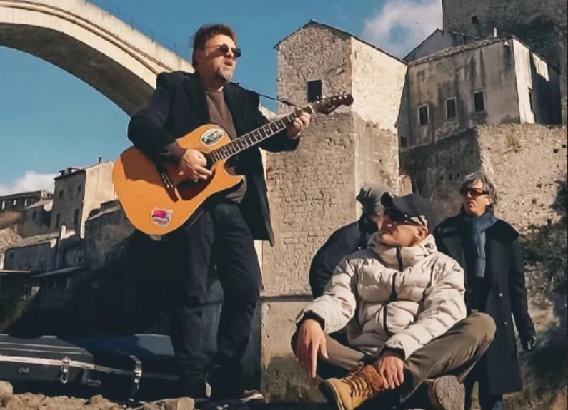 Saša and Sergio feat. United Artist of Mostar