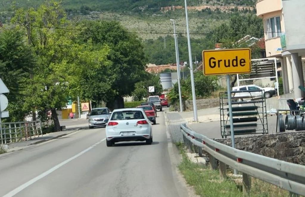 Grude