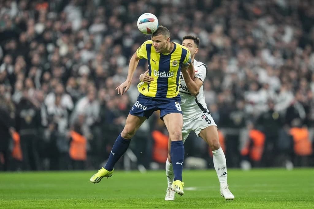 Džeko je prethodne sezone nastupao za Fener