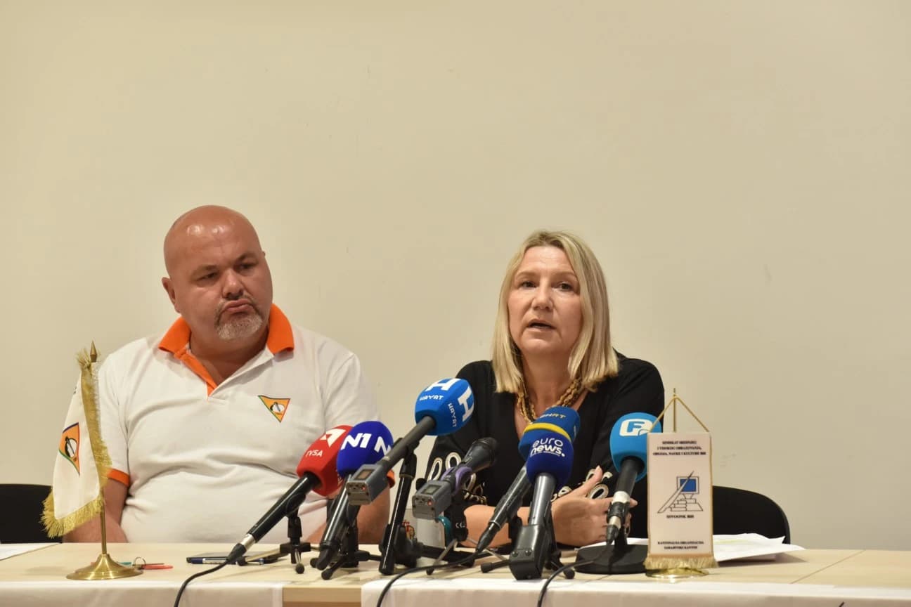 Sindikalisti tvrde da se ministrica ponaša kao da je iznad zakona
