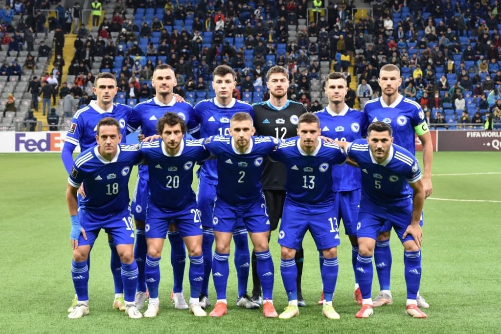 Hadžiahmetović (broj 18) bi mogao kod Jakirovića