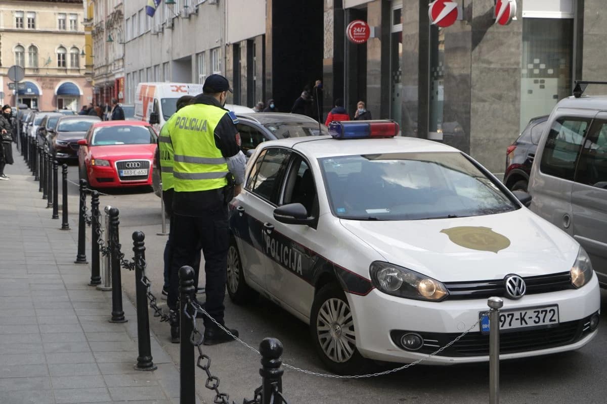 Policija