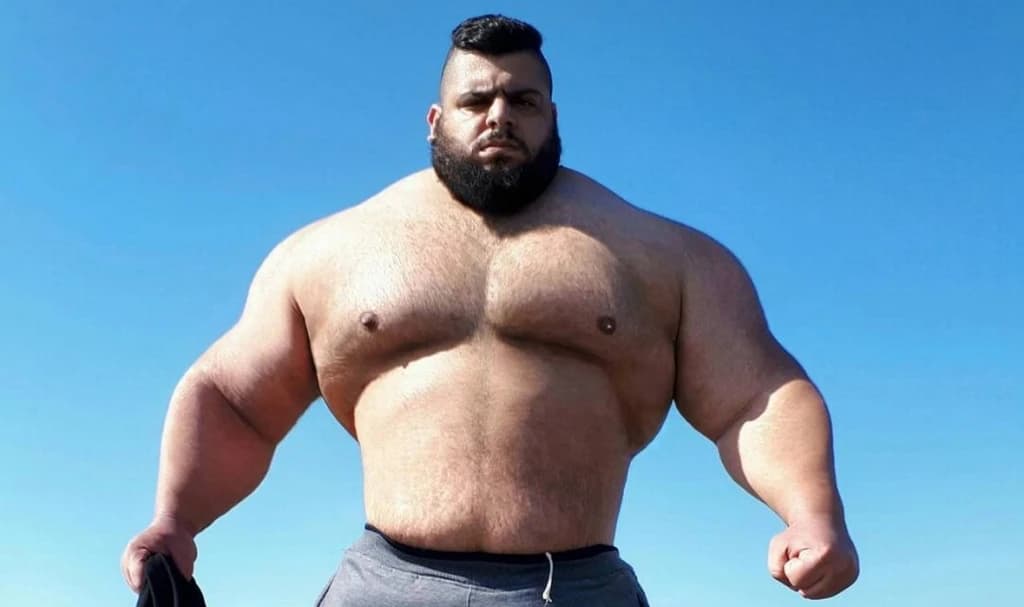 "Iranski Hulk" ugovorio prvu profesionalnu borbu