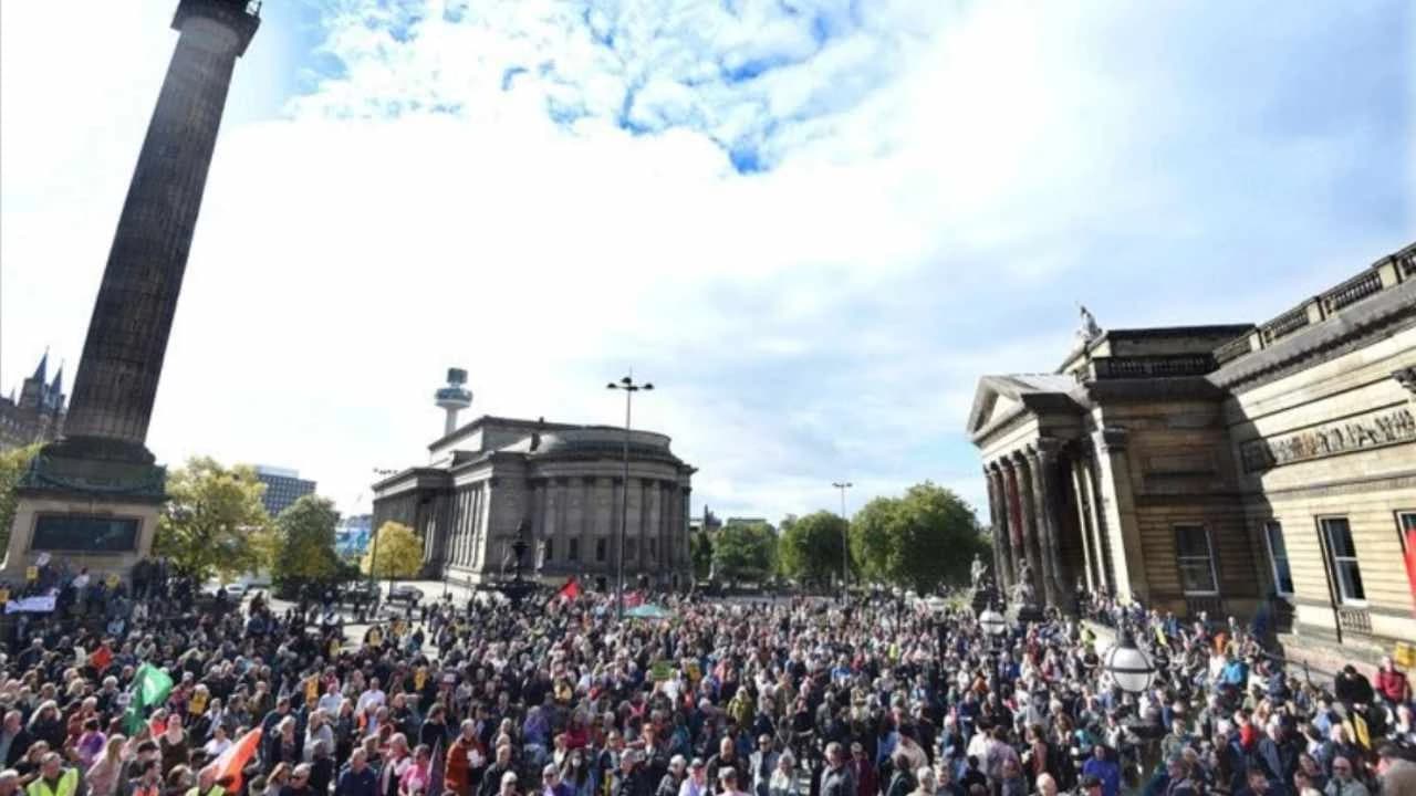 Protesti u Britaniji