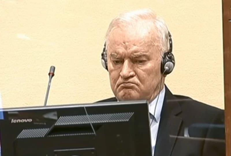 Ratni zločinac Ratko Mladić