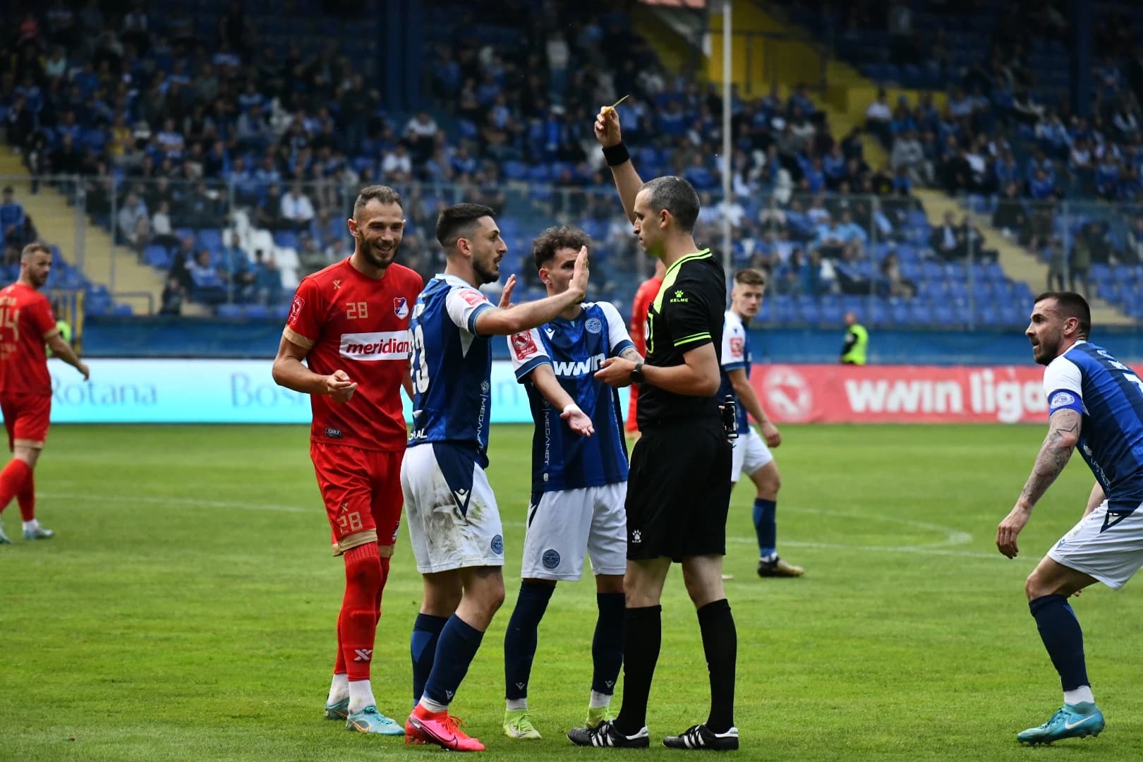 Frano Jelić sudi Slogi i Želji