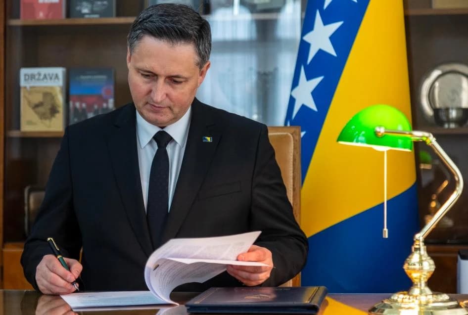 Denis Bećirović