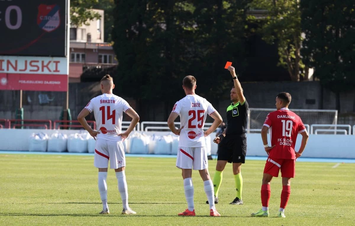 Topalović isključio Mekića u 13. minuti