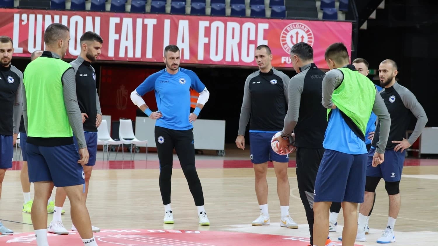 Može li selektor Melher razbuditi momke na pauzi?