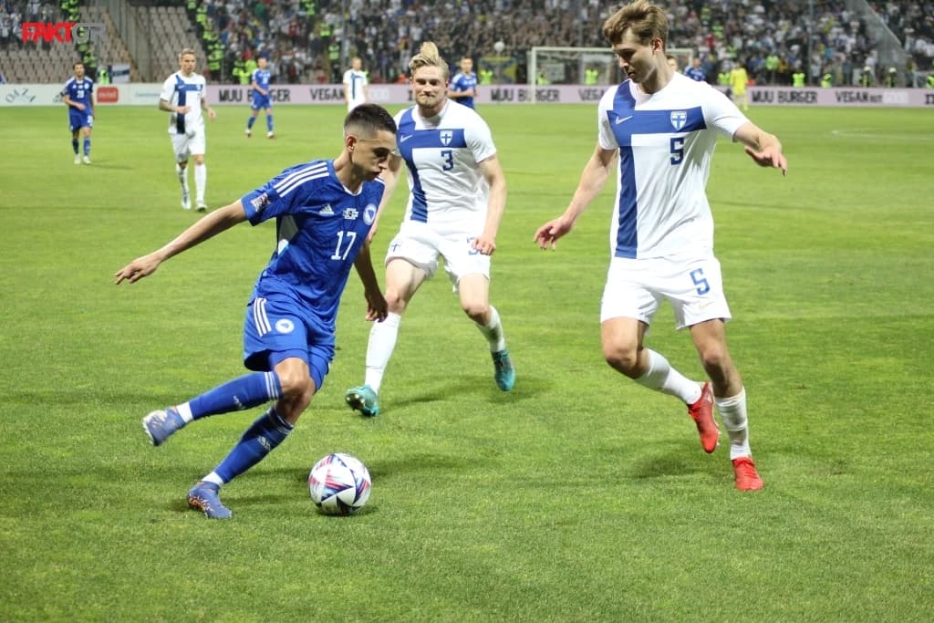 Luka Menalo