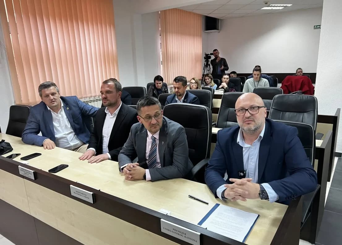 Zakazana smjena Vlade na čelu sa Hušićem