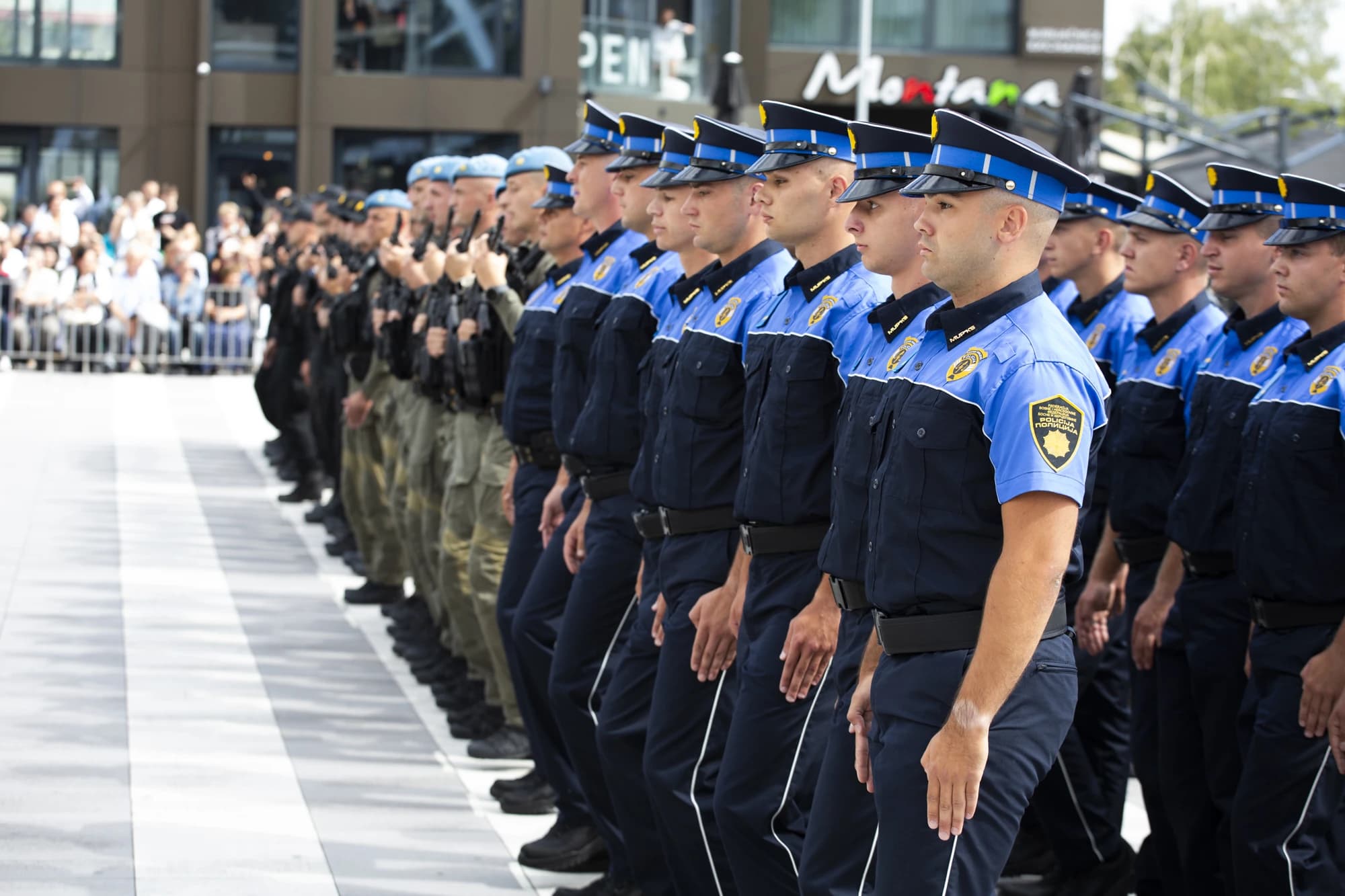 Na nove uniforme se čekalo deset godina