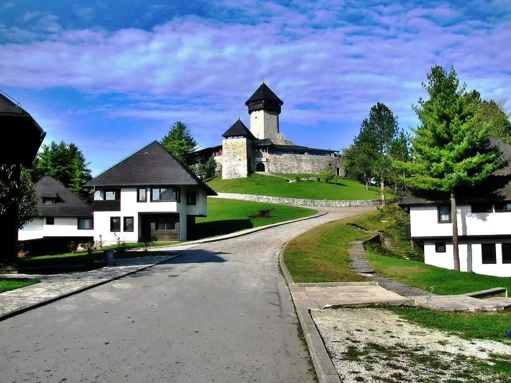Stari grad u Velikoj Kladuši