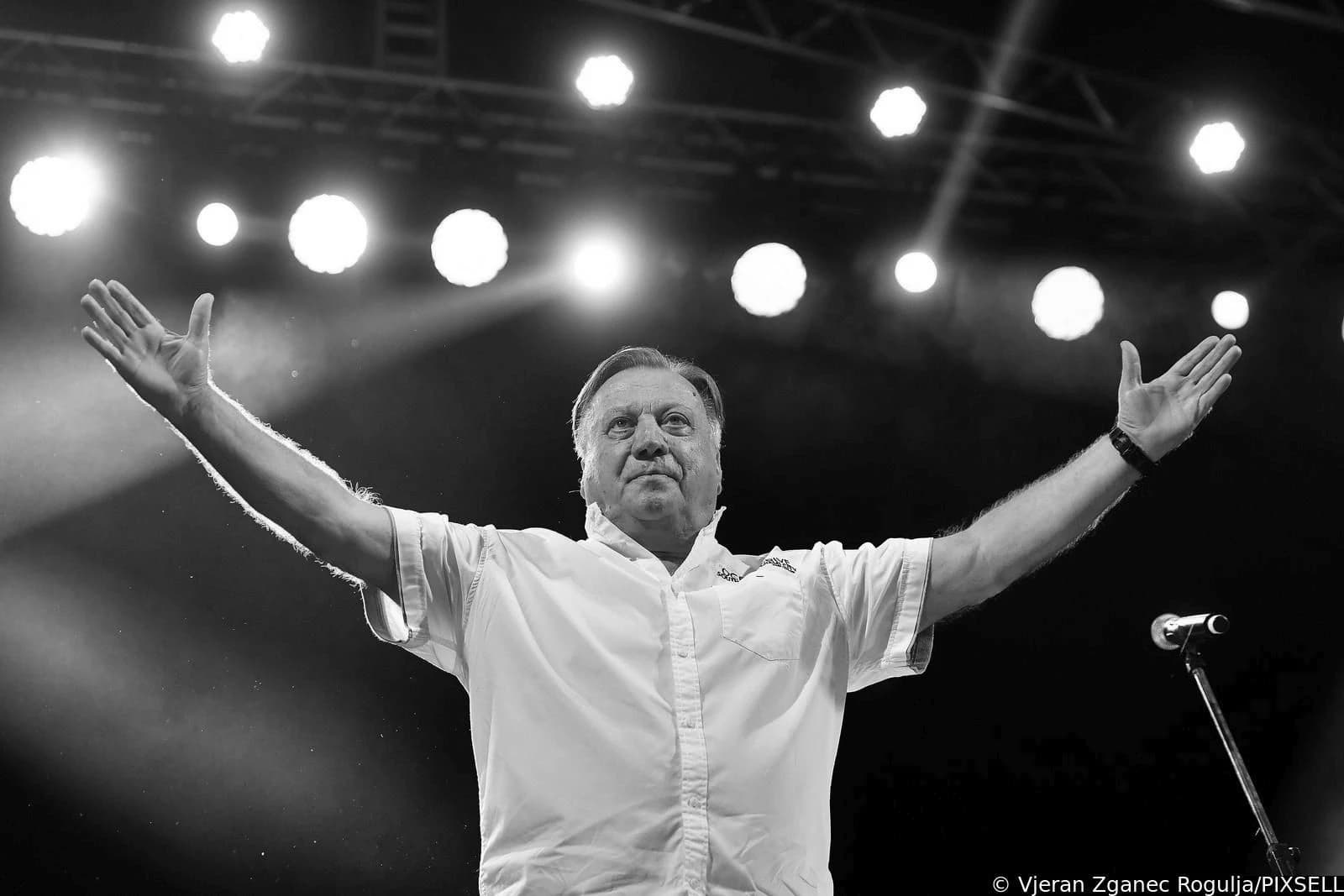 Halid Bešlić, preminuo u 72. godini života