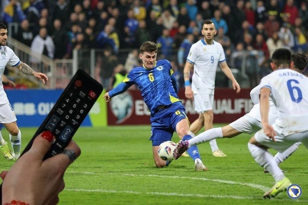 Daljinski u ruke i budite uz TV prijemnike od 20.45 sati