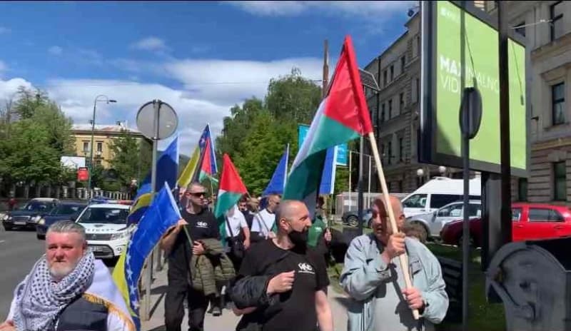 Protesti će početi u 13 sati