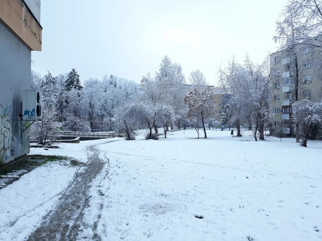 Tuzla: Pao prvi snijeg ove zime