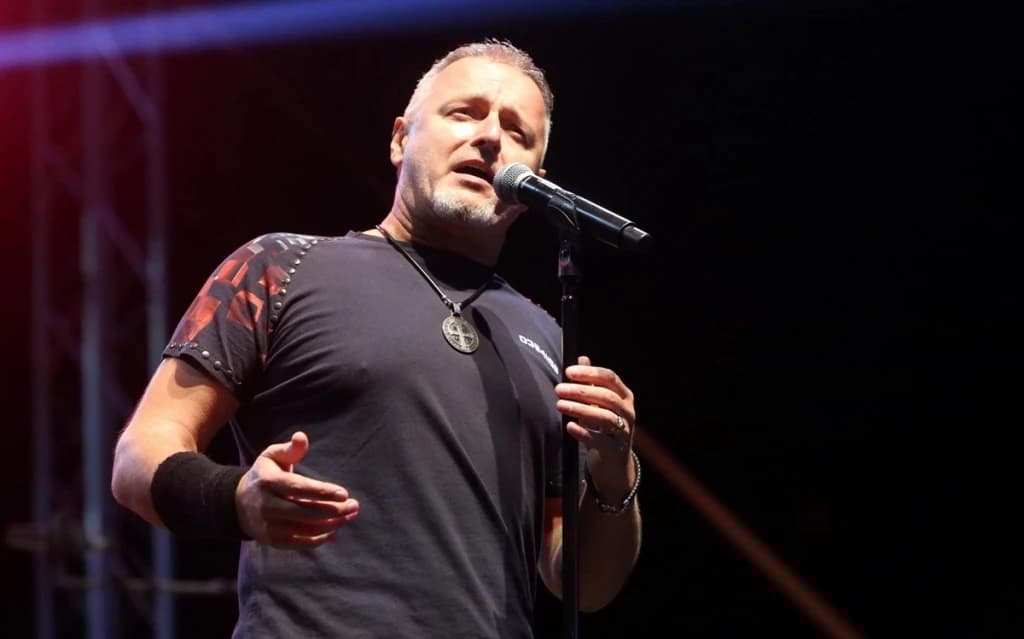 Eto njega u Hercegovinu: Kontroverzni pjevač Thompson najavio koncert u Mostaru