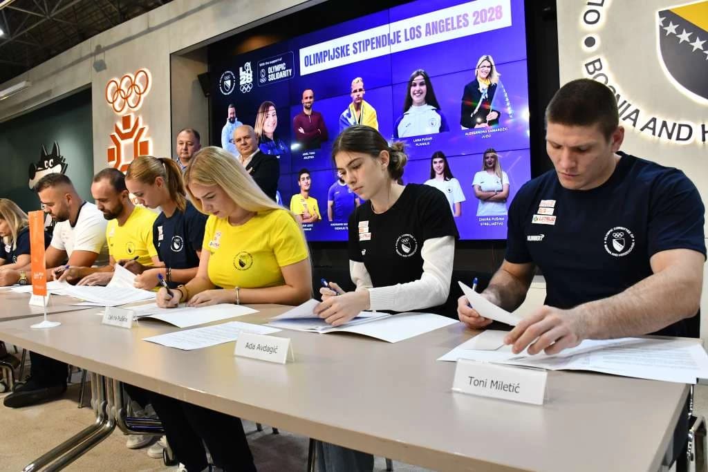 Sportisti potpisali ugovore