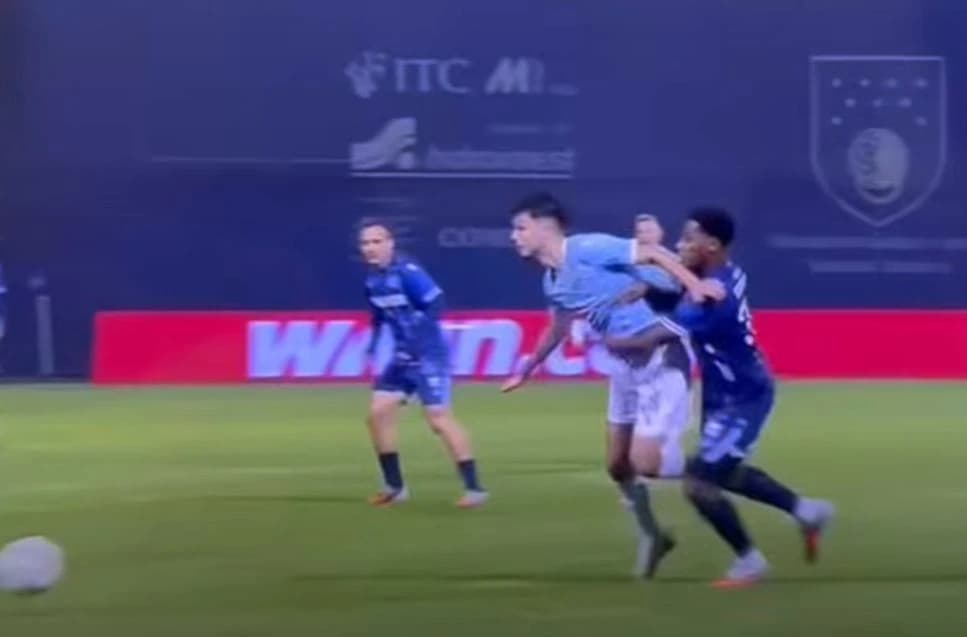 Duel Seedorfa i Čuića iz 12. minute