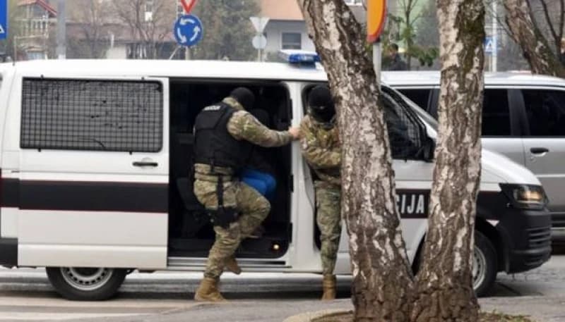 Policija