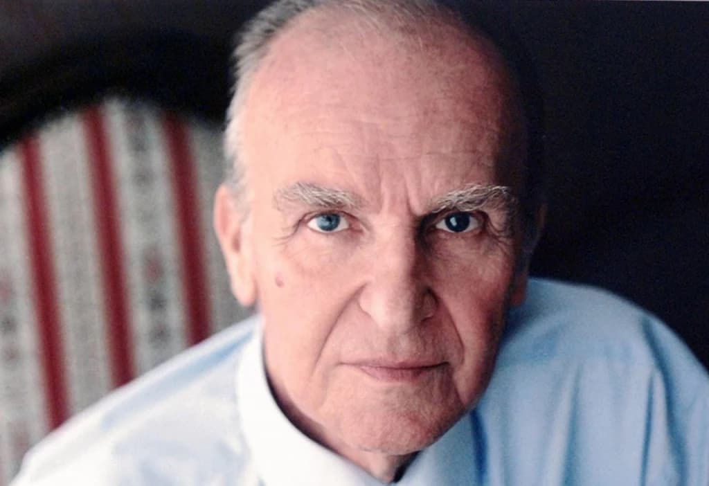 Alija Izetbegović