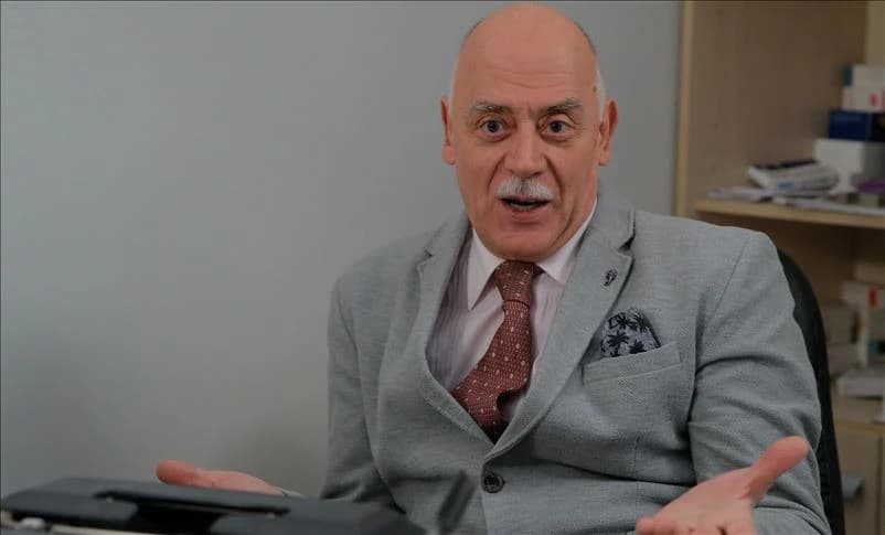 Dr. Mahir Tokić