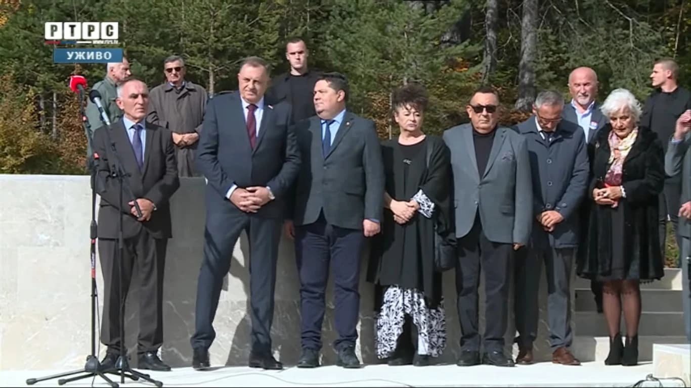 Otvaranje spomenika na Palama