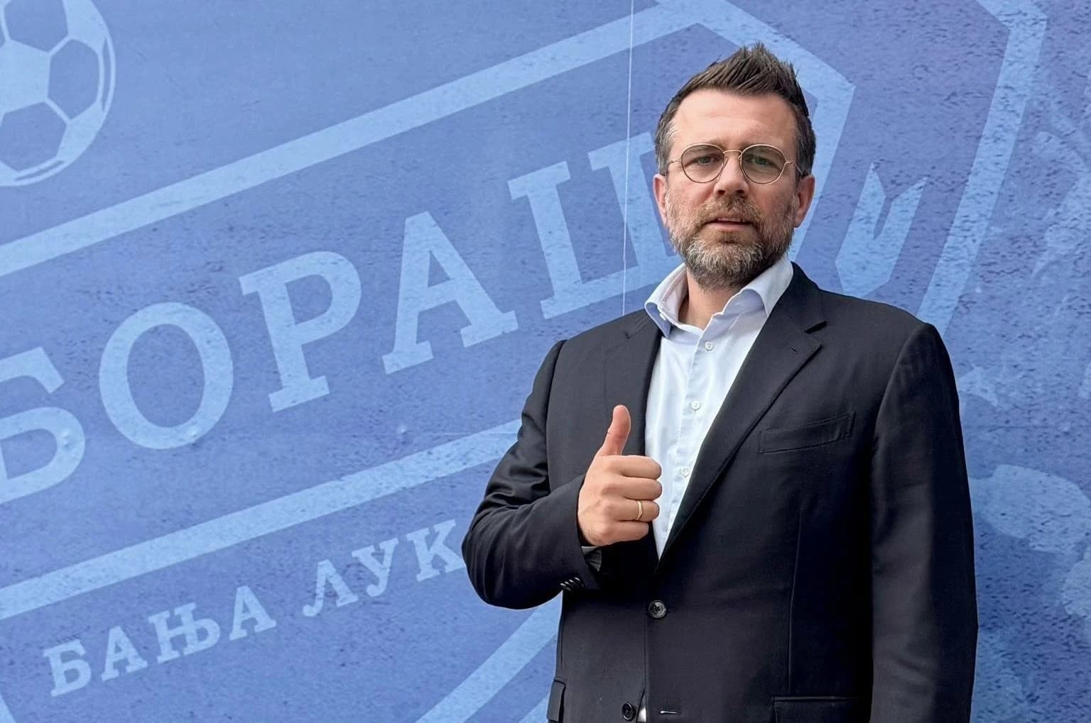 Misimović održao sastanak sa igračima i stručnim štabom