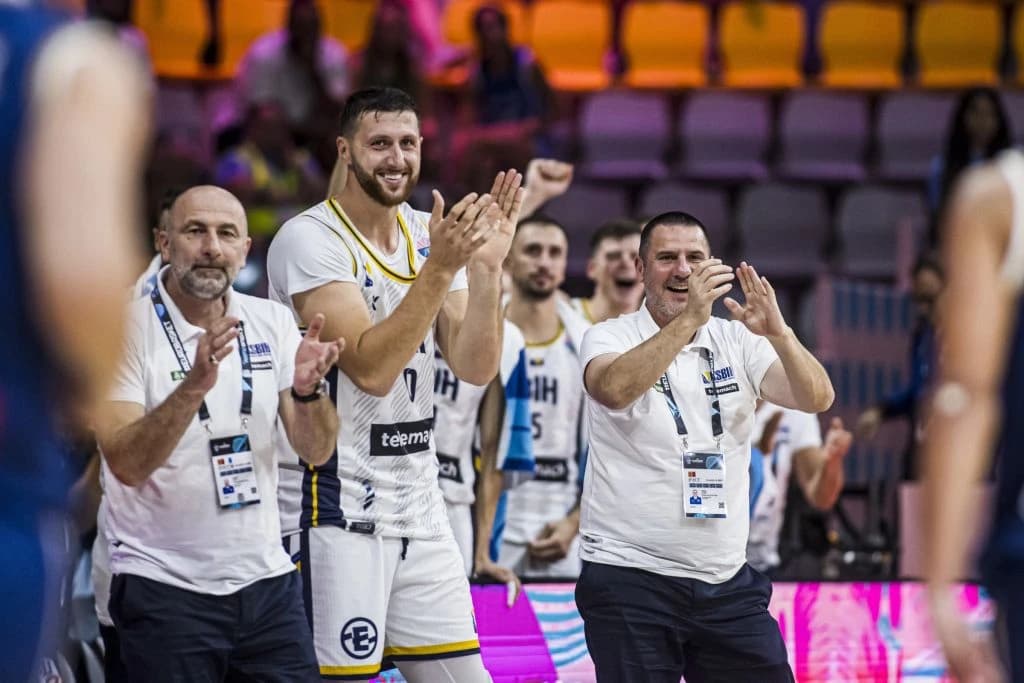 Ko će naslijediti Bećiragića?