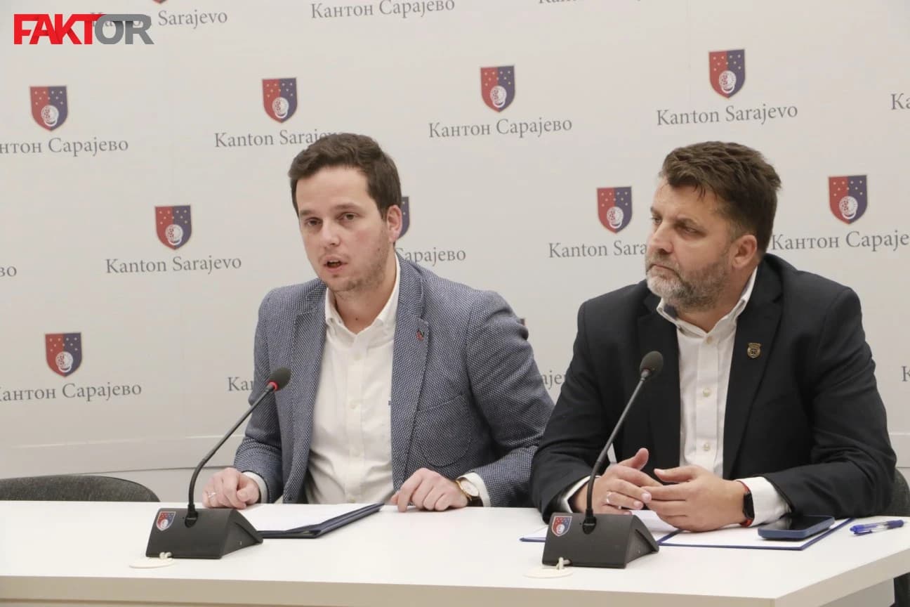 Sa današnje press konferencije nakon hitne sjednice Vlade KS
