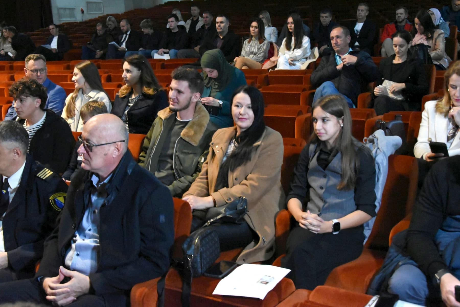 Detalj s potpisivanja ugovora