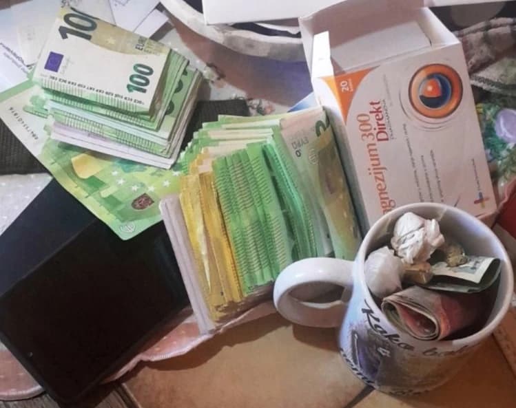 Dio pronađenog novca