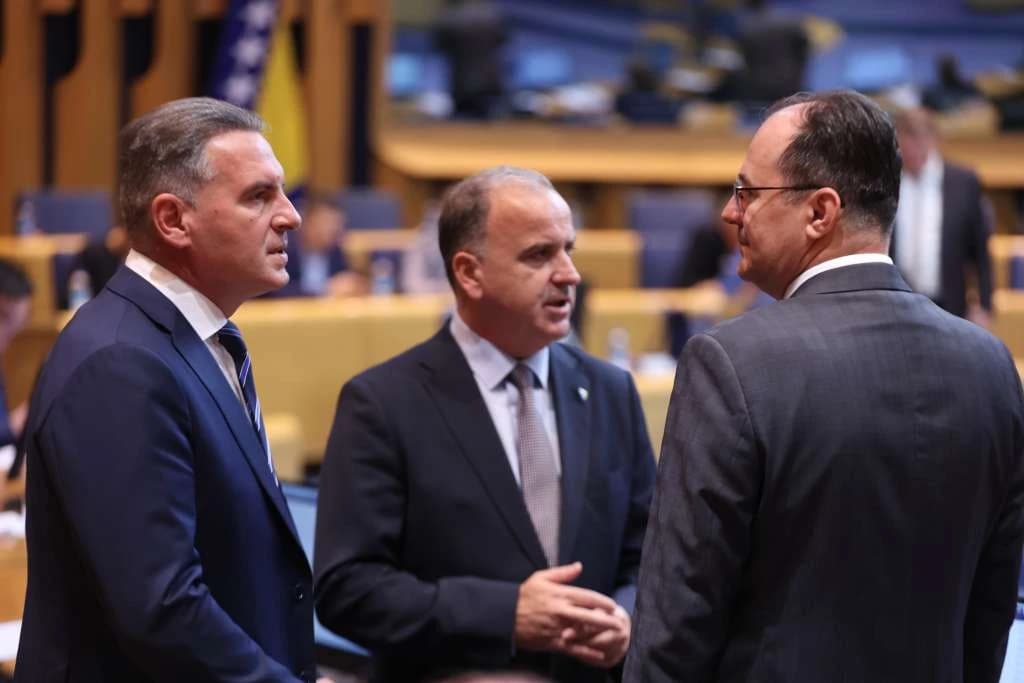 Delegati Smajić, Đonlagić i Softić