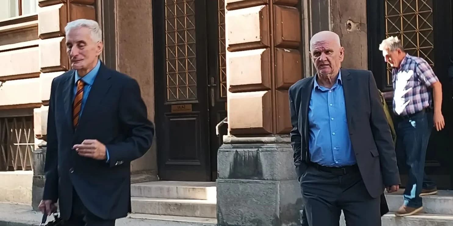 Senaid Memić (desno)