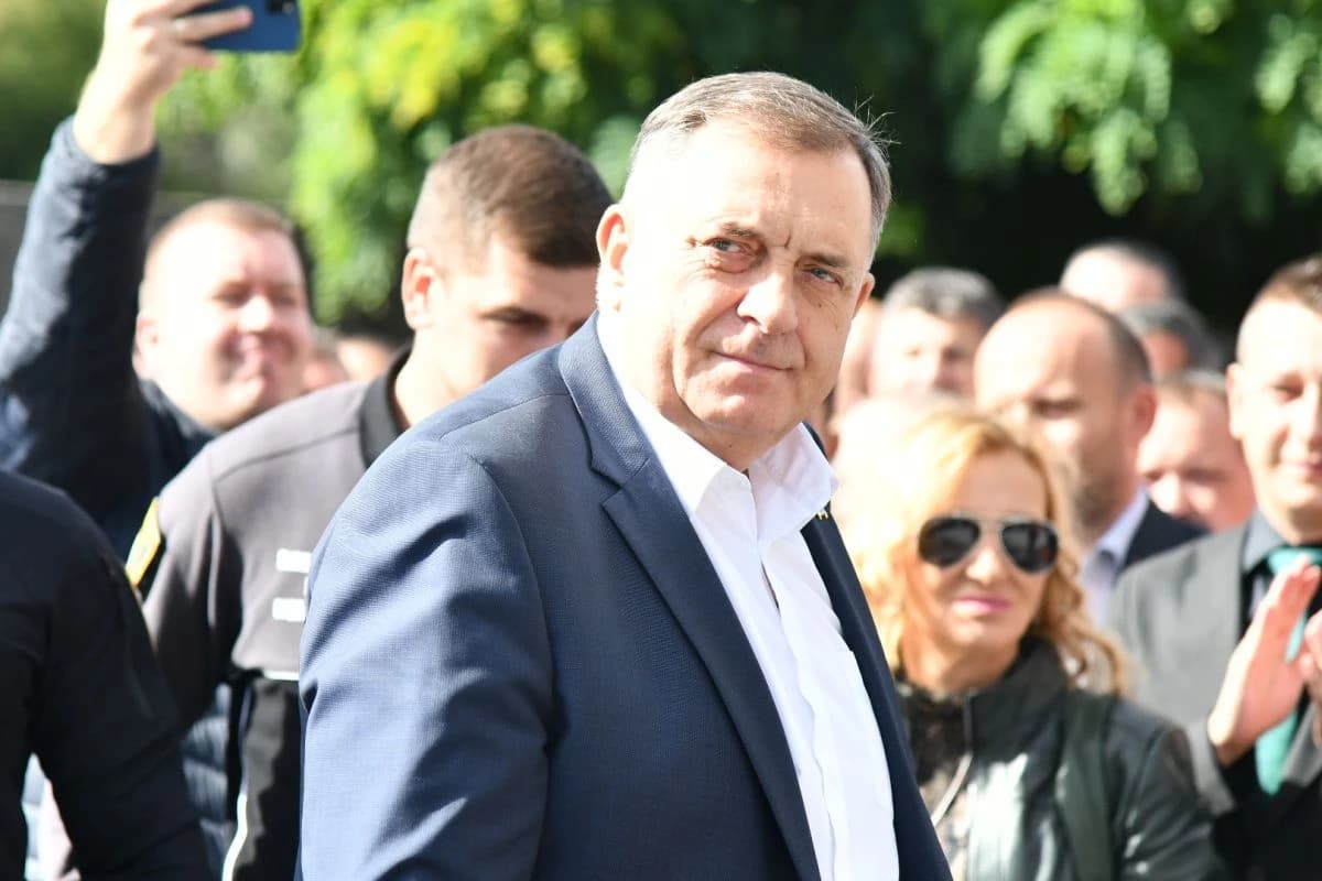 CIK kaznio SNSD s 30.000 KM zbog govora mržnje Milorada Dodika