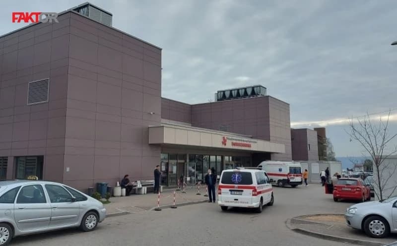 Majka hitno operisana u UKC-u RS-a u Banjoj Luci