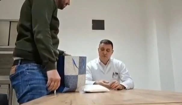 Mrežama kruži snimak Đajića navodno sa kesom droge, reagovao Dodik: Neprihvatljivo! Sam je sebe razriješio!