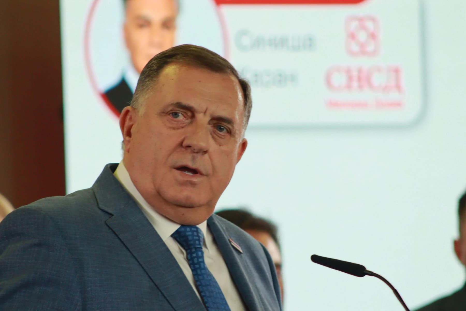 Nakon što su Amerikanci ukinuli sankcije, banke ponovo otvaraju račune Dodikovom zetu
