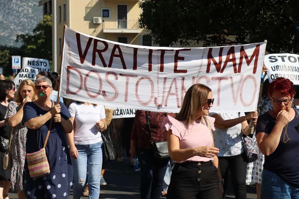 Zakon o radu opet na čekanju
