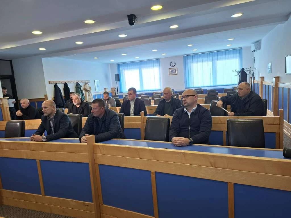Predstavnici vlasti BPK Goražde osudili napad na Aldina Šalaku: Zastupnika čuva policija, otmicama do političke većine