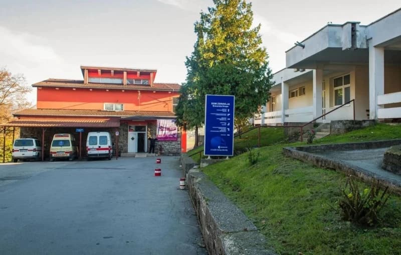 Dom zdravlja Bosanska Krupa nema radiologa, iz ustanove kažu da RTG nalaz pacijentima očitavaju ortopedi, pulmolozi...
