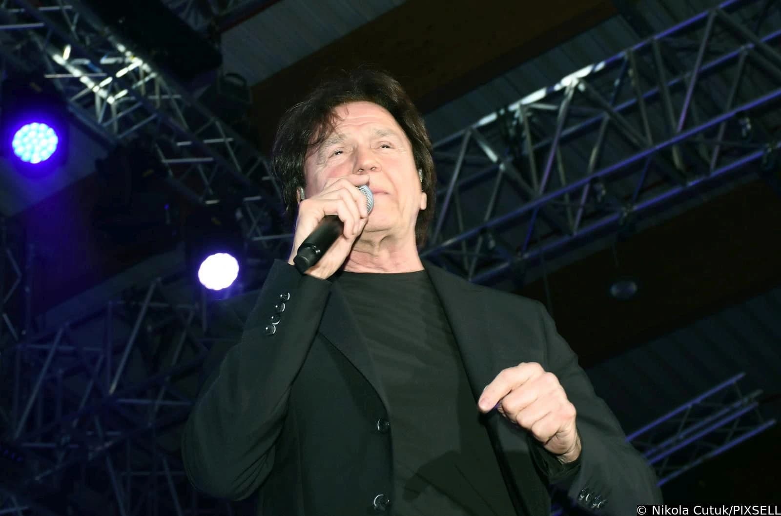 Zbog ogromnog interesovanja publike Zdravko Čolić najavio i treći koncert u sarajevskoj Zetri