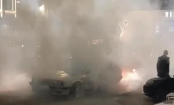Državljani Hrvatske kažnjeni zbog "driftanja" u svadbenoj koloni u Grudama
